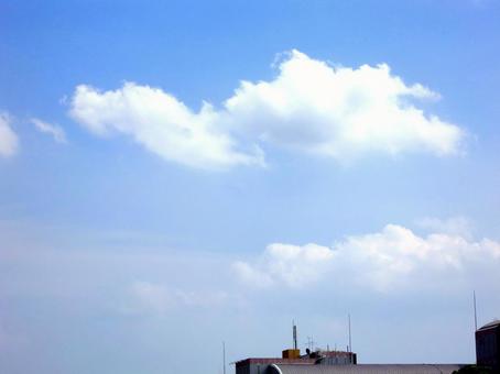 五月の雲-128 五月,青空,空の写真素材