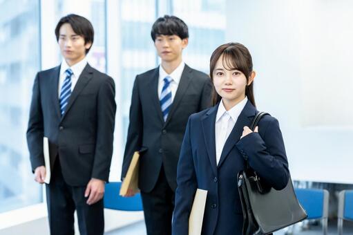 就職活動する学生 就職活動,新卒,大学生の写真素材