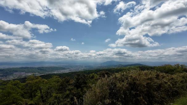 大空と大地 大空と大地 信貴山スカイライン,空,青空の写真素材