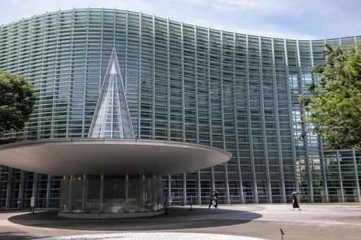 Photo, national museum of new art, port area, roppongi, 