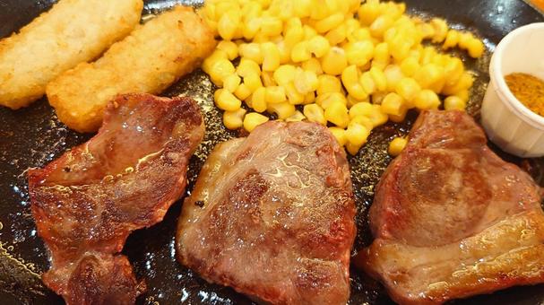ラムステーキ ラムステーキの写真