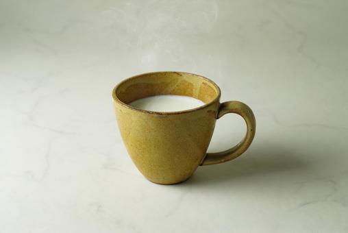 ホットミルク ホットミルクの写真