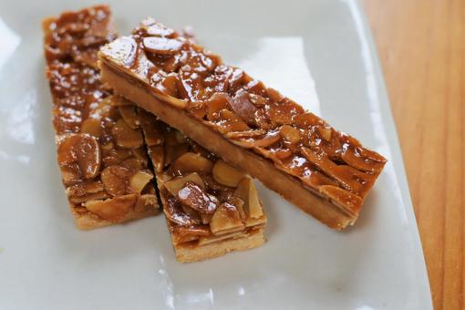 フロランタン クッキー,焼き菓子,お菓子の写真素材