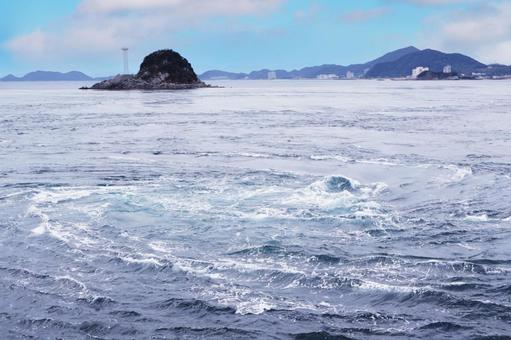 鳴門海峡の渦潮 渦潮,鳴門海峡,淡路島の写真素材