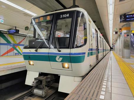 神戸市営地下鉄海岸線、回送電車 神戸市営地下鉄海岸線、回送電車 神戸市営地下鉄,神戸市営,海岸線の写真素材