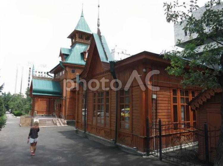 教会　ロシア正教会　木造　建築 女性,金髪,ブロンドの写真素材
