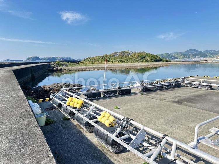 三輪崎海岸　孔島　堤防 磯,新宮市,三輪崎海岸の写真素材