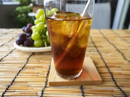 涼感ひととき葡萄と紅茶の写真