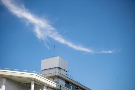 秋の空と雲 秋の空と雲 空,雲,晴れの写真素材