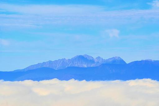高ボッチ高原から眺める北アルプス連峰  北アルプス,連峰,山の写真素材