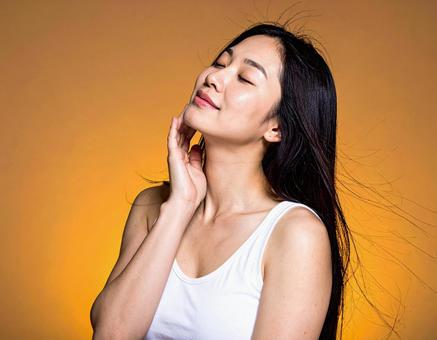 美容　健康的な女性の写真