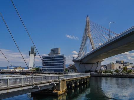 【青森県】青森市・青森ベイブリッジ 【青森県】青森市・青森ベイブリッジ 青森ベイブリッジ,青森ラブリッジ,青森市の写真素材