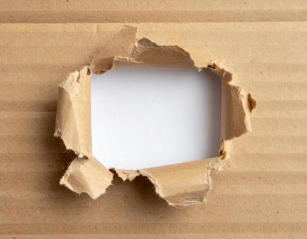 破れた段ボール05 破れた段ボール05の写真