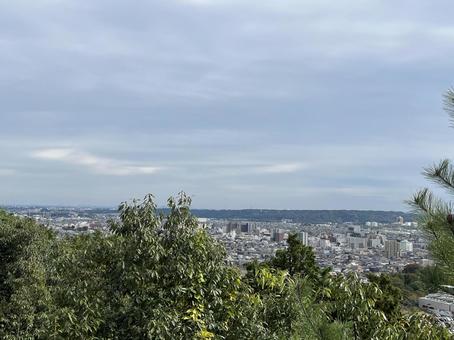 飯能市・天覧山頂上から見る景色の写真
