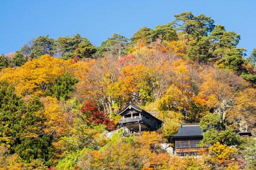 紅葉の山寺⑶ 秋,紅葉,山寺の写真素材