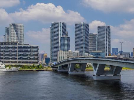 【東京都】晴海大橋 【東京都】晴海大橋 晴海大橋,豊洲,タワーマンションの写真素材
