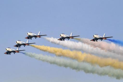 F-86 ブルーインパルス２ ブルーインパルス,blueimpulse,fー86fの写真素材