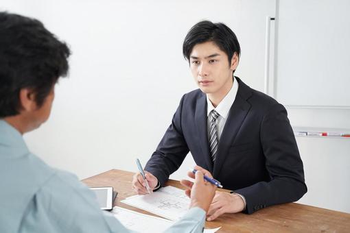 Japanese male sales position to discuss construction, costruzione, una riunione, un uomo, JPG