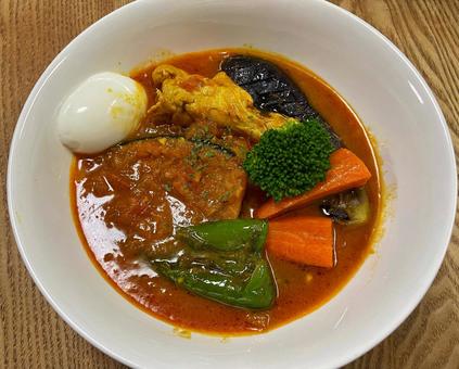 スープカレーの盛り付け スープカレー,カレー,料理の写真素材