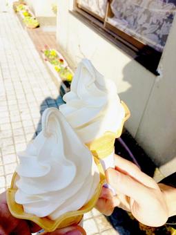 ソフトクリームの写真