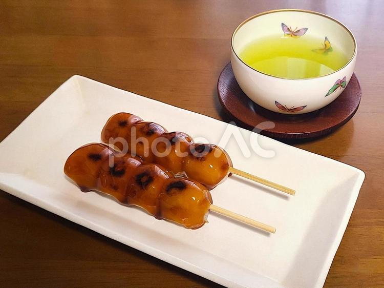 みたらし団子　お茶 みたらし団子,お茶,みたらしの写真素材