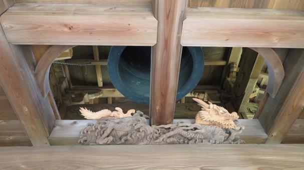 前田城 前田速念寺 鐘楼門の梵鐘 前田城 前田速念寺 鐘楼門の梵鐘 前田城,前田利家,生誕地の写真素材