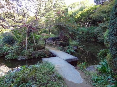 甘泉園公園の石橋 甘泉園公園の石橋の写真