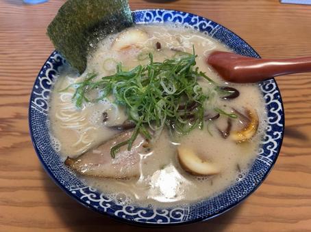 Tonkotsu ramen, JPG Tonkotsu ramen, JPG