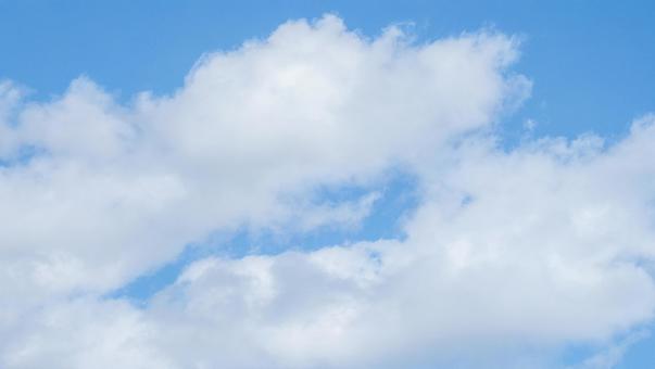 青空と白い雲 青空と白い雲の写真