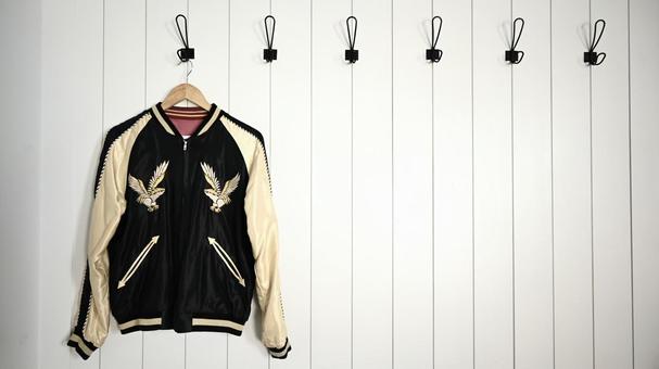 スカジャン スカジャン,アウター,刺繍の写真素材