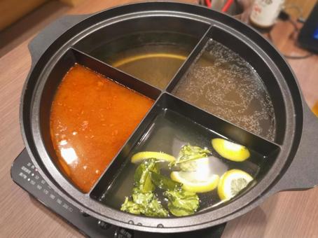 しゃぶしゃぶ しゃぶしゃぶ しゃぶしゃぶ,スープ,だしの写真素材