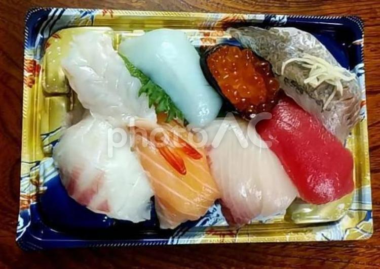 R6.01.25　魚屋のにぎり鮨1 にぎり鮨,魚屋,寿司の写真素材