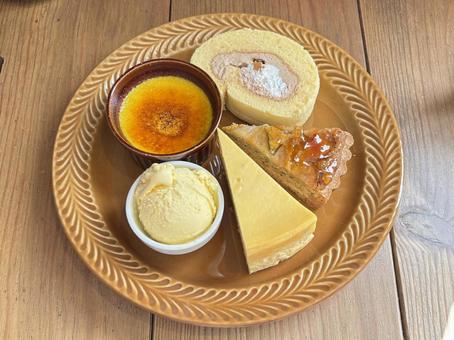 デザート盛り合わせ スイーツ,ケーキ,栗の写真素材