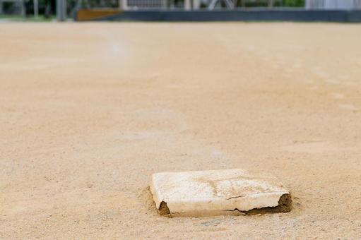 野球のベース 野球のベースの写真