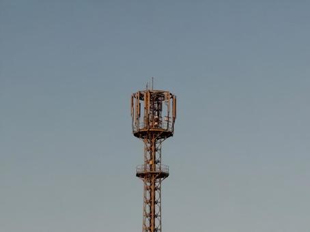 夕焼けの電波塔 アンテナ,通信,無線の写真素材