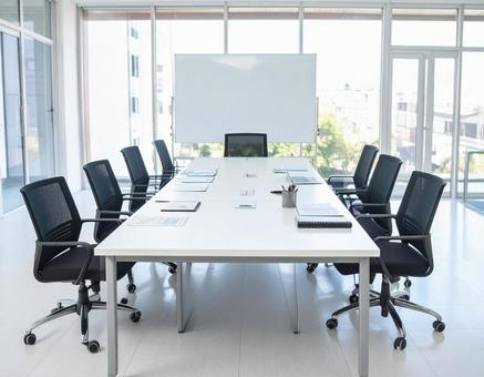 都会のビルに入ってる会社の会議室 都会のビルに入ってる会社の会議室の写真