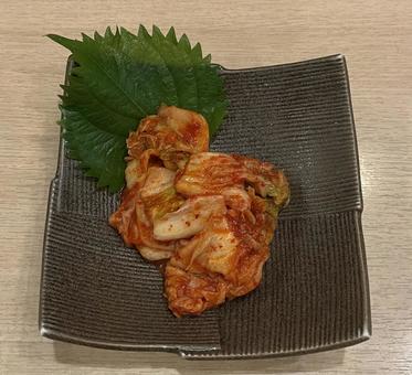 Small plate of perilla and kimchi, JPG