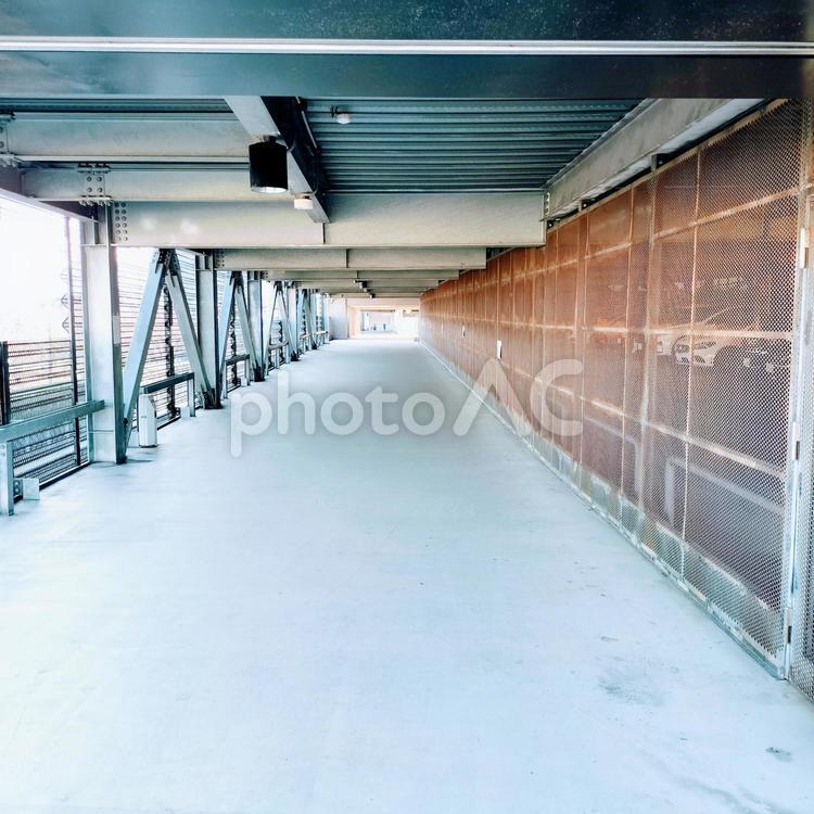 無人の通路 通路,無人,壁の写真素材