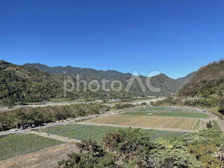 田舎の風景 山,自然,空の写真素材