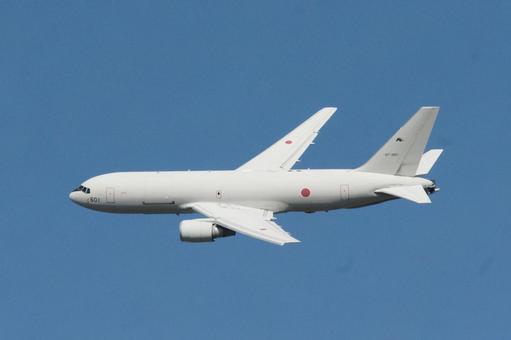 航空自衛隊 KC-767 航空自衛隊 KC-767 kcー767,航空自衛隊,給油機の写真素材