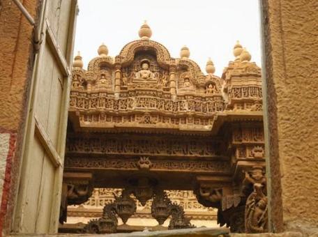 インド ジャイサルメールの裏路地 4 インド ジャイサルメールの裏路地 4の写真