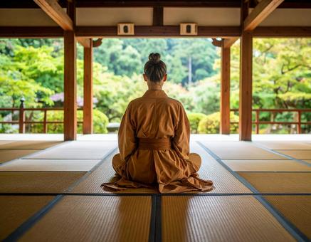 坐禅を組む修行僧の後ろ姿 坐禅を組む修行僧の後ろ姿の写真