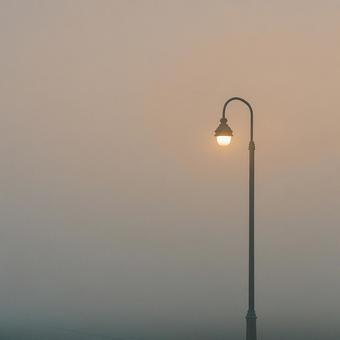 夕暮れの街灯 夕暮れの街灯の写真