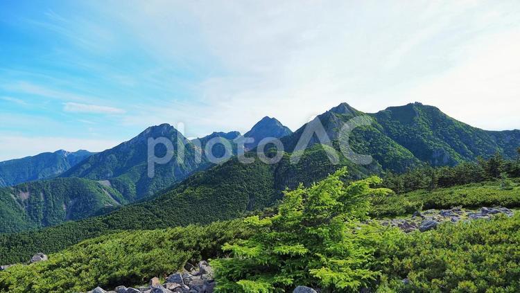 編笠山から見る八ヶ岳 山,登山,編笠山の写真素材