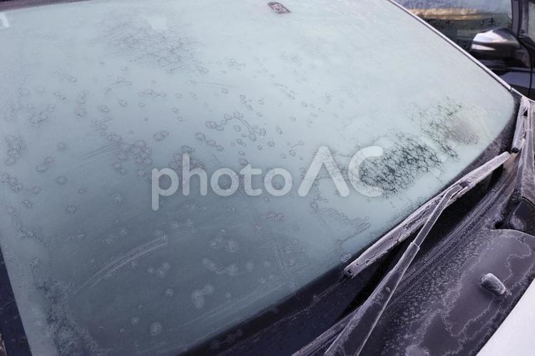 凍った車の外側フロントガラス フロントガラス,ガラス,氷の写真素材
