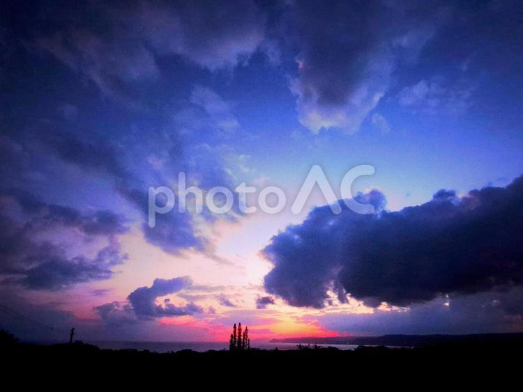 夕暮れ - No: 31765527｜写真素材なら「写真AC」無料（フリー）ダウンロードOK