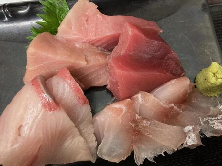 刺身盛り合わせ 魚,カンパチ,食事の写真素材