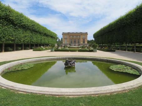 ヴェルサイユ宮殿の小トリアノン宮殿 小トリアノン宮殿,プチ・トリアノン,ヴェルサイユ宮殿の写真素材