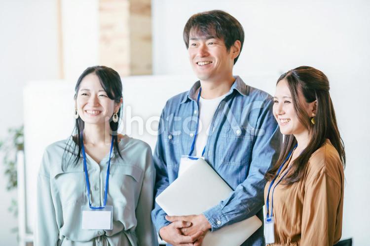 男女の会社員 会社員,正社員,スタッフの写真素材