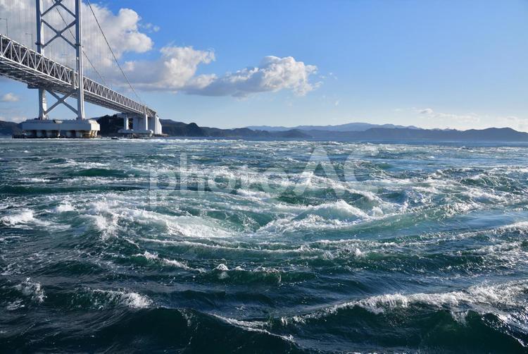 大鳴門橋 鳴門海峡,海峡,うずの写真素材